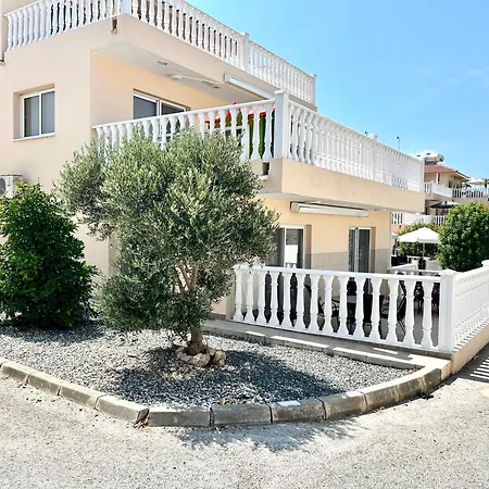 Διαμέρισμα Nissi Golden Sands D01 *
